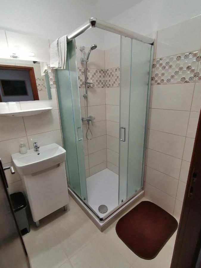 Joos Apartman Sarvar Exterior photo